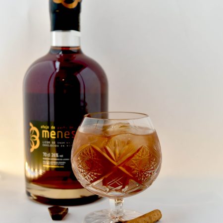 Añejo de Pacharán. (Caja 4 botellas). 70cl. 26% de volumen